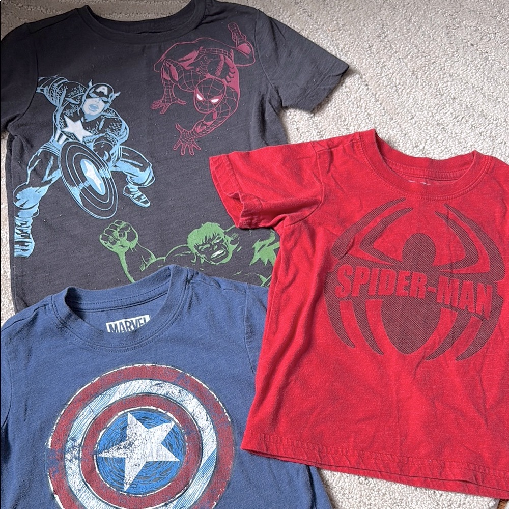 Marvel T shirt lot Spider Man Captain America Hulk
